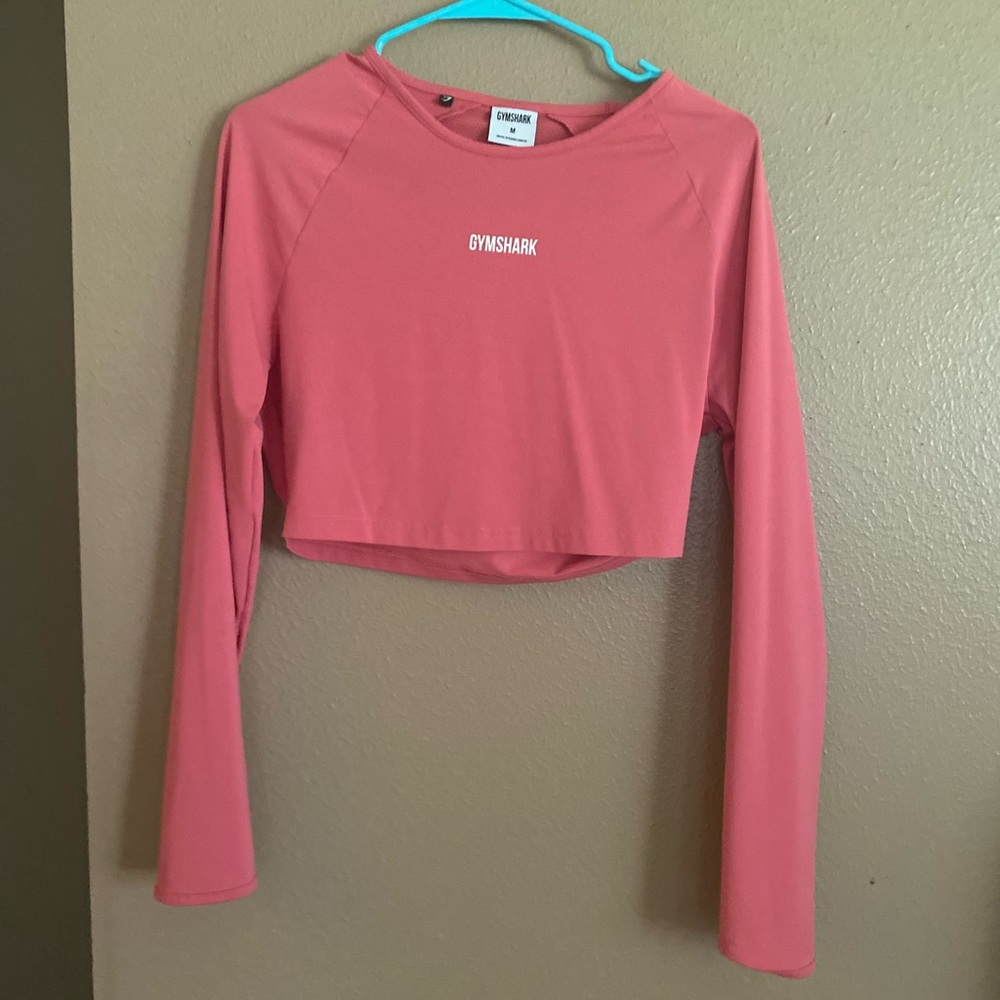 Cropped long sleeve gymshark shirt